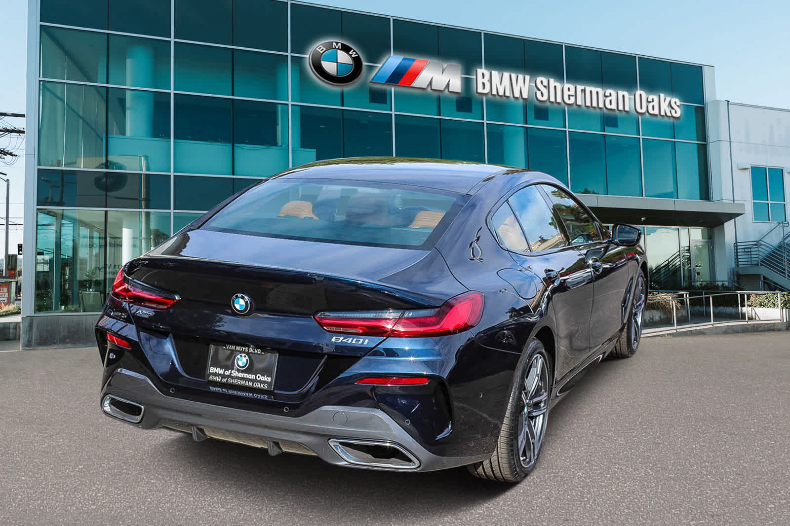 2024 BMW 8 Series 840i 4