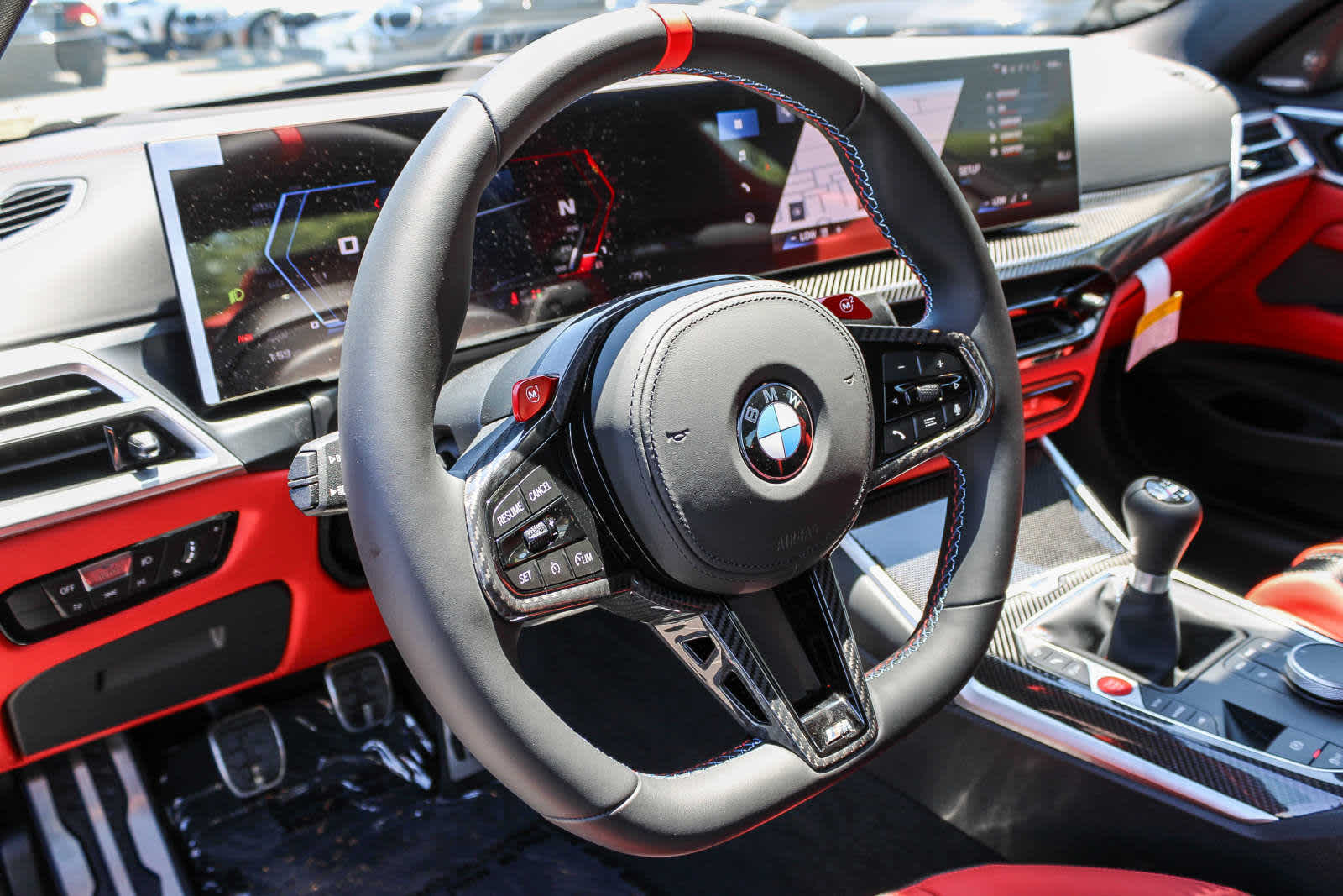 2025 BMW M4  16