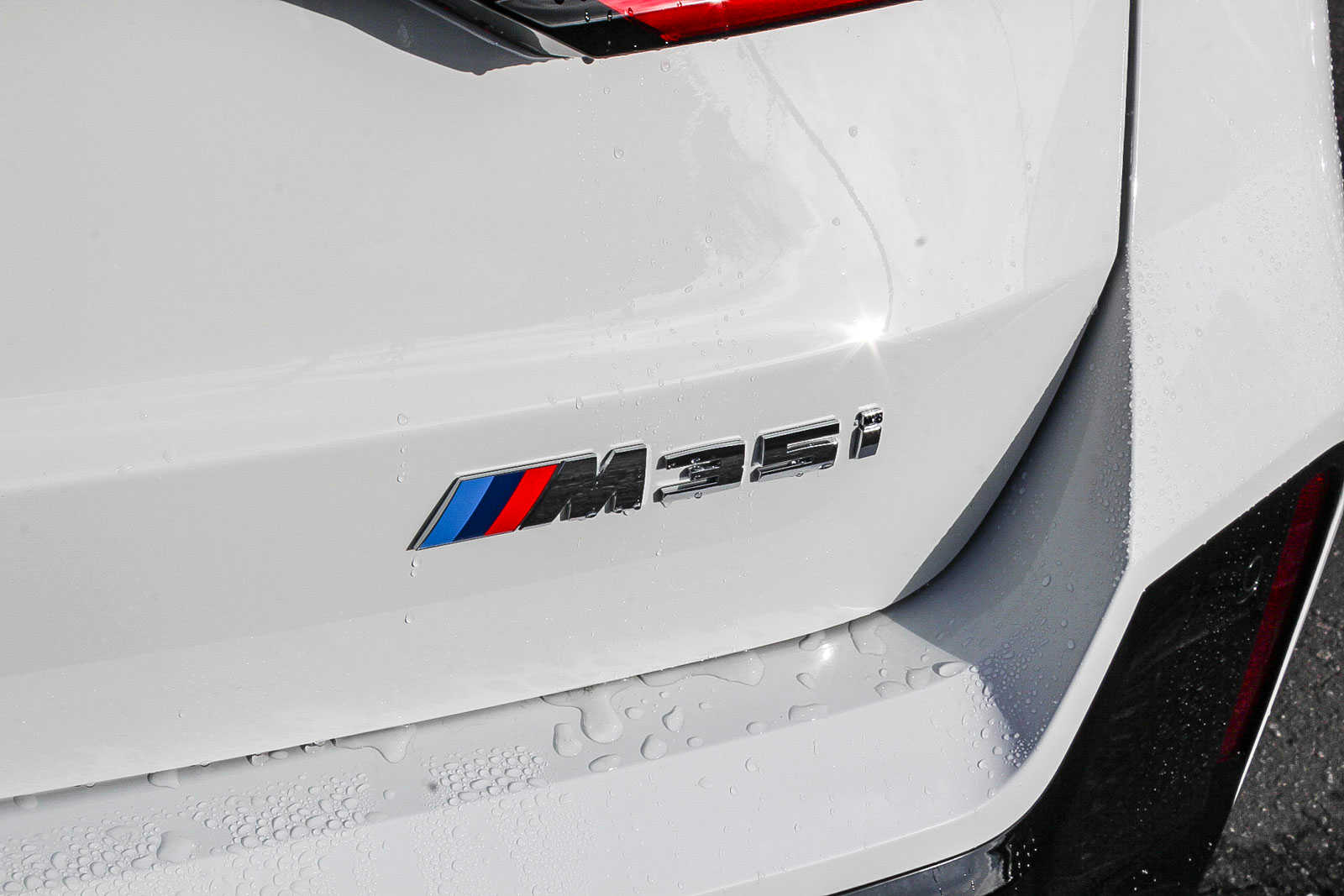 2025 BMW X1 M35i 27