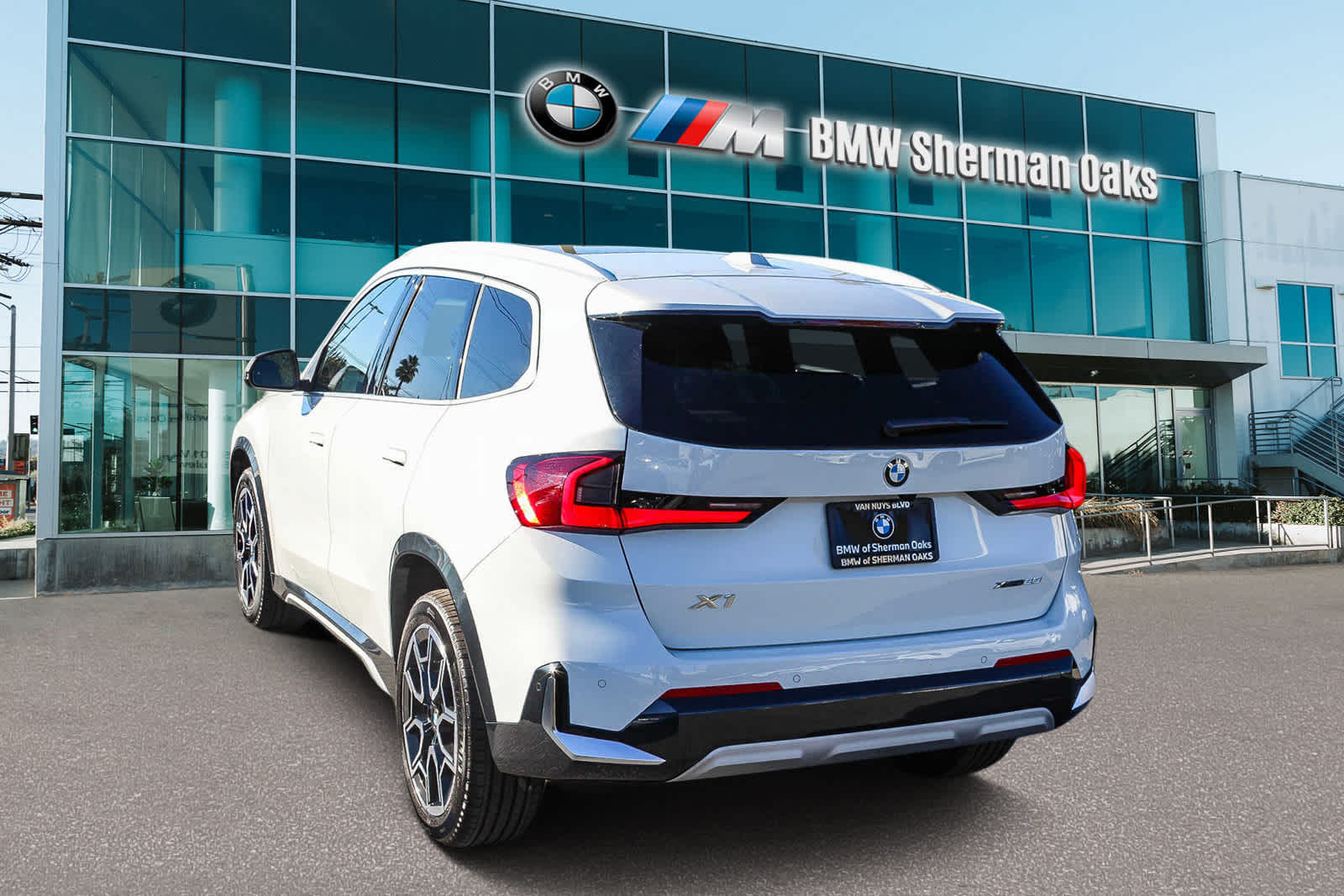 2024 BMW X1 xDrive28i 6