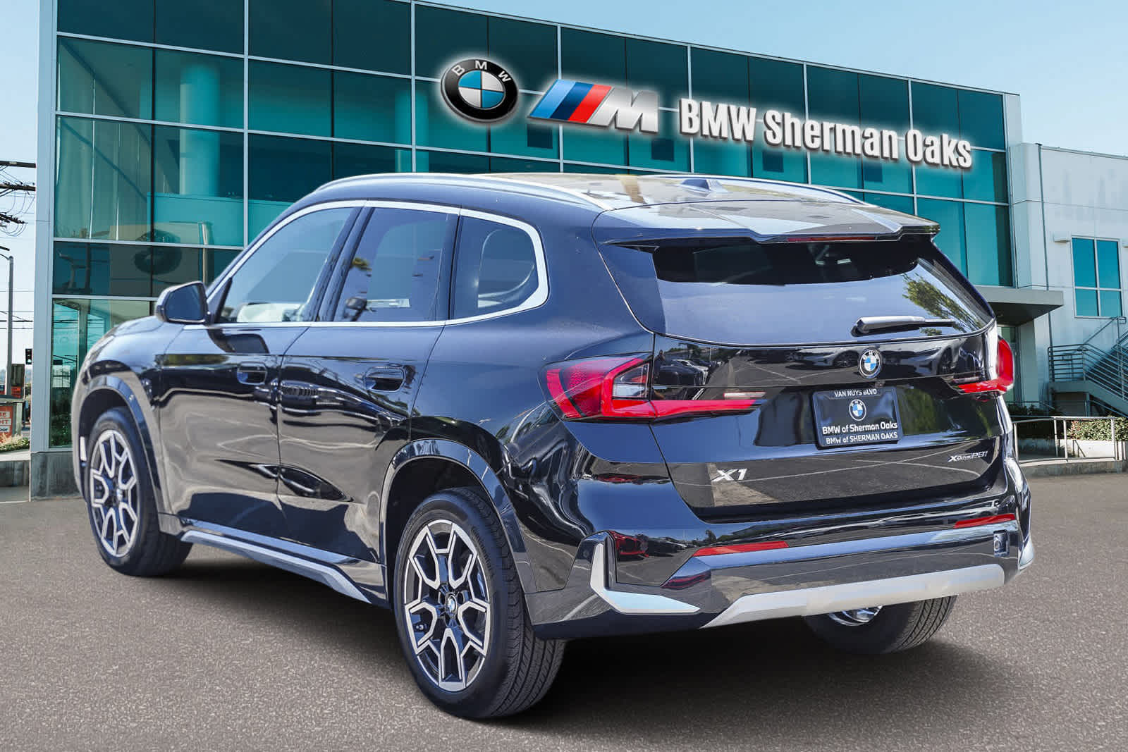 2024 BMW X1 xDrive28i 6