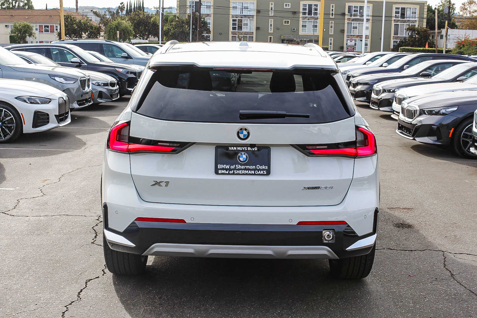 2025 BMW X1 xDrive28i 5