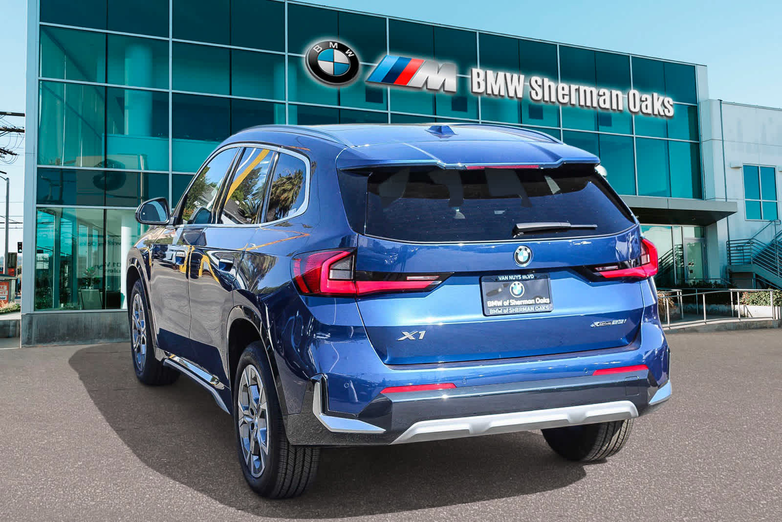 2023 BMW X1 xDrive28i 6