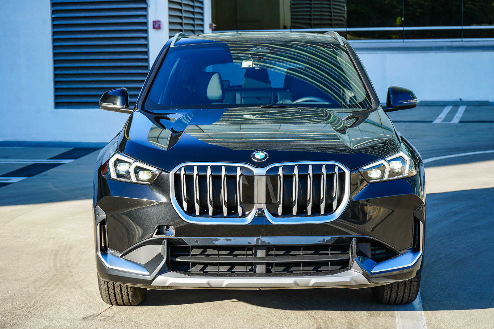 2025 BMW X1 xDrive28i 6