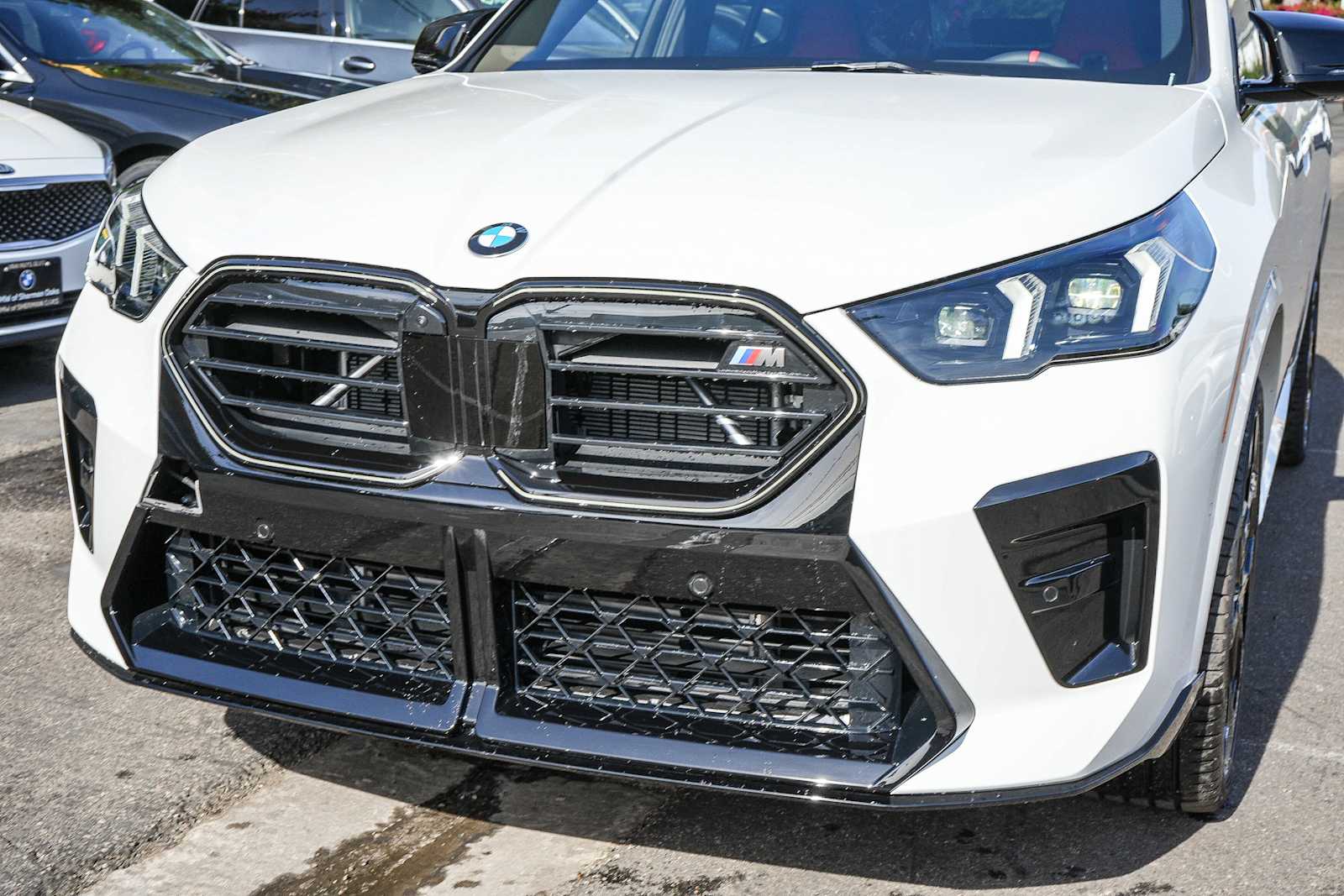 2025 BMW X2 M35i 8