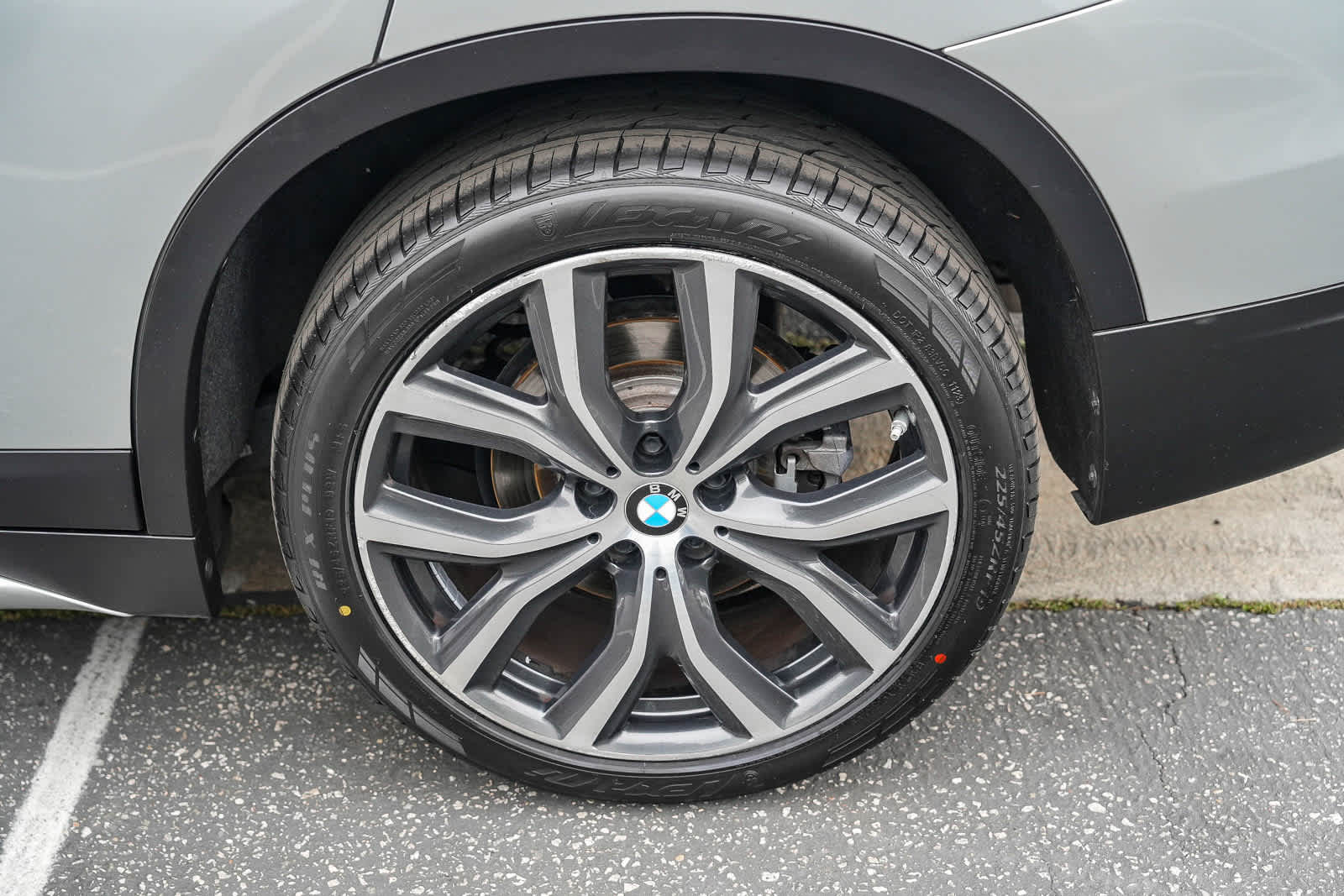 2017 BMW X1 xDrive28i 8
