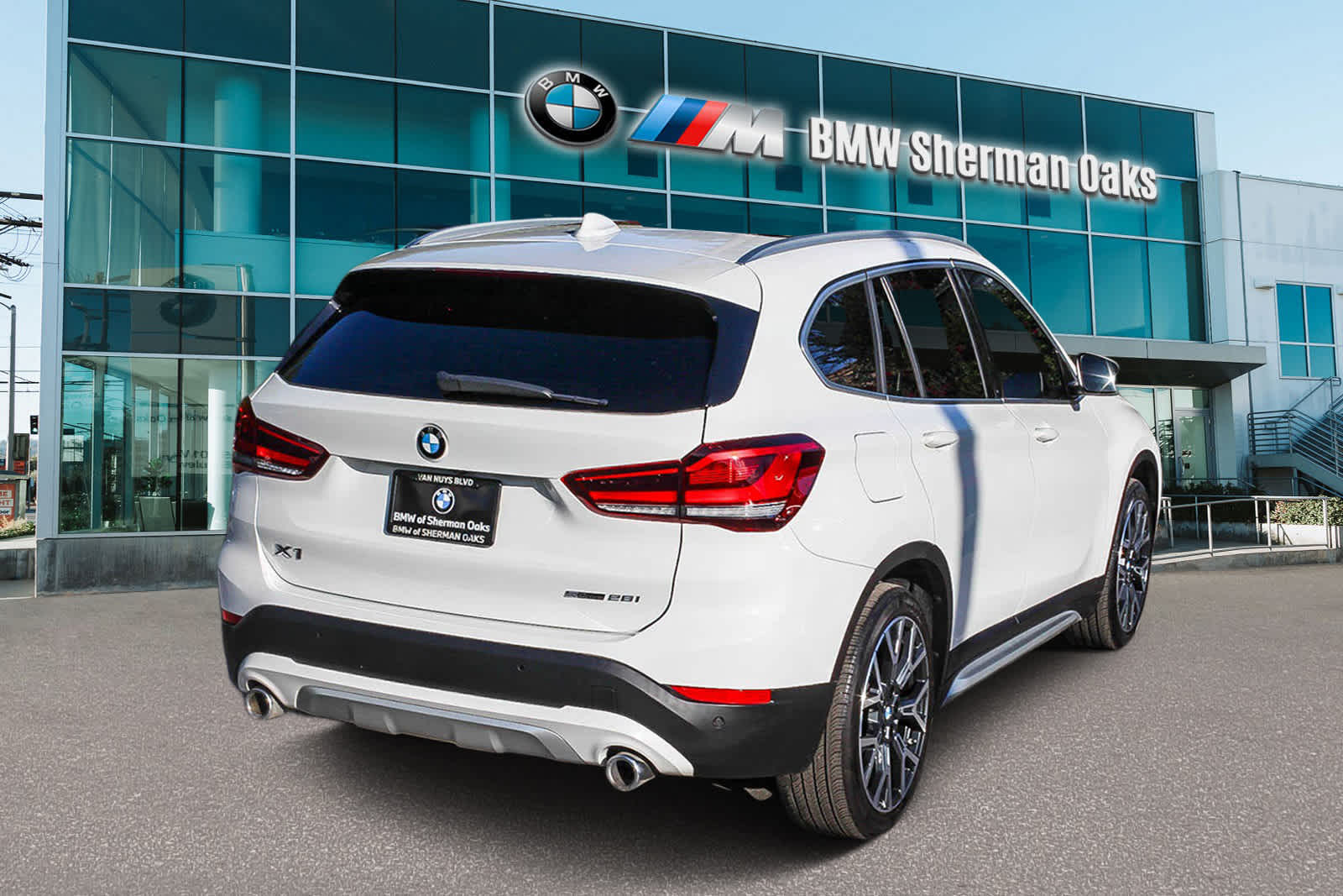 2021 BMW X1 sDrive28i 4