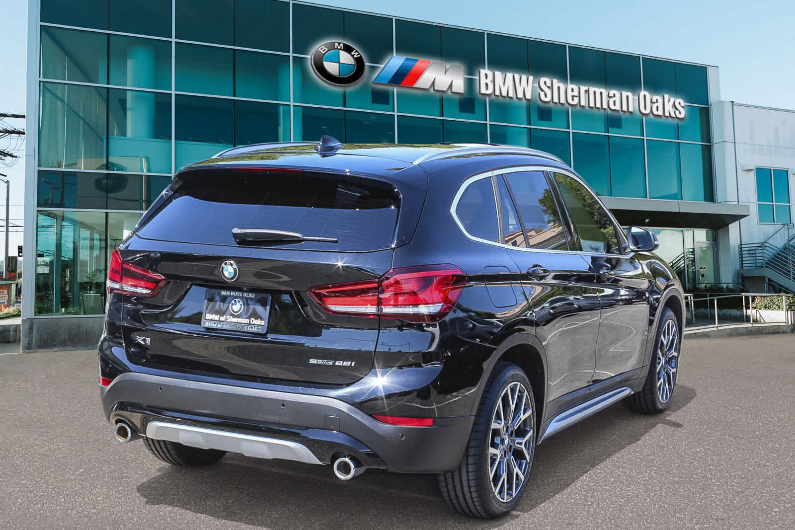 2022 BMW X1 sDrive28i 3