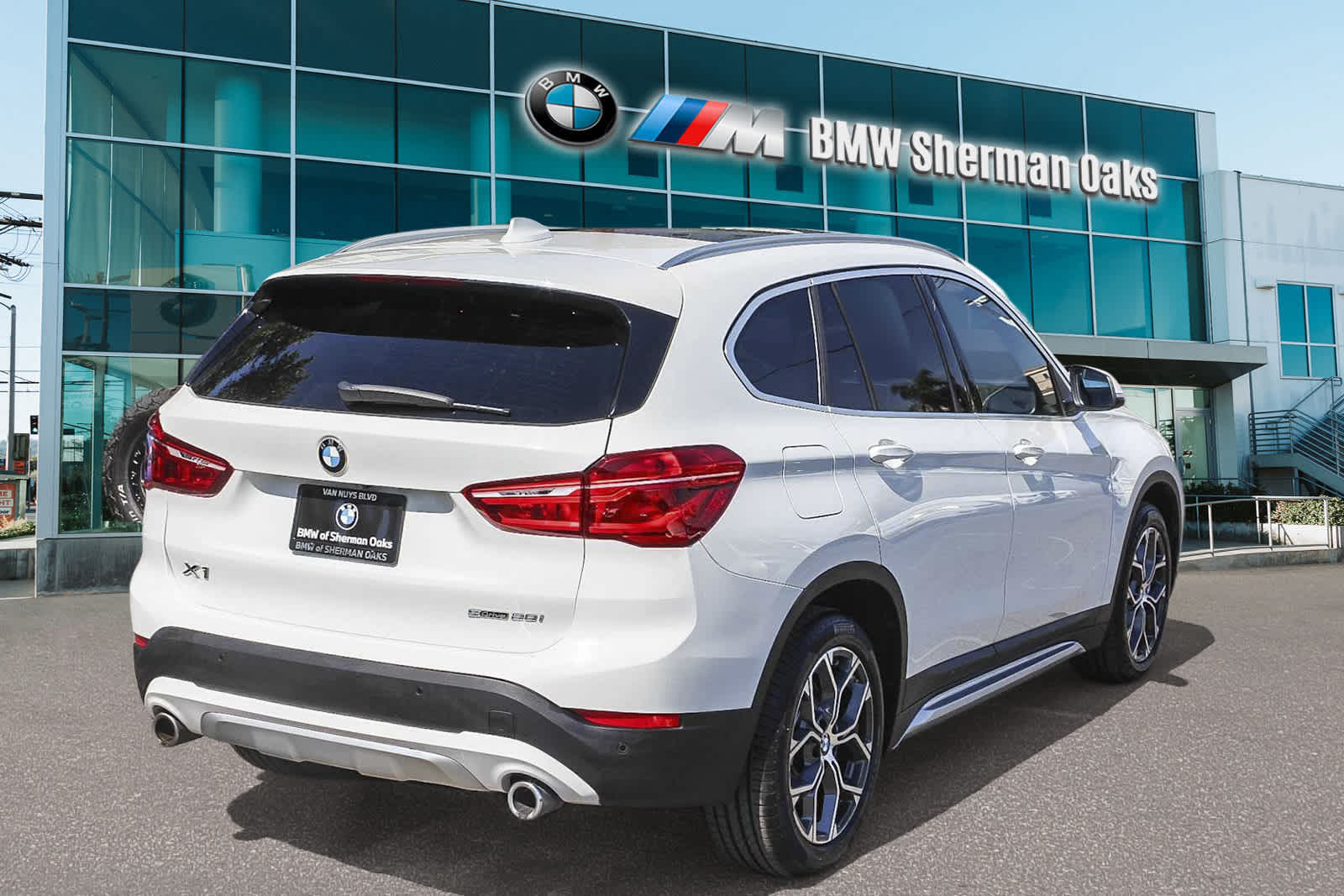 2021 BMW X1 sDrive28i 4