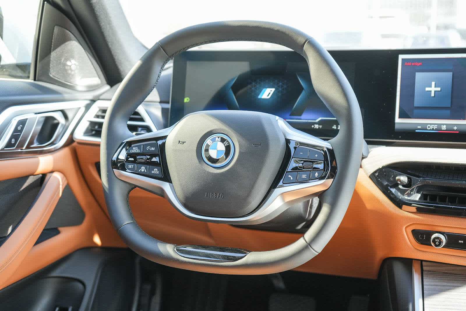 2025 BMW i4 eDrive40 17