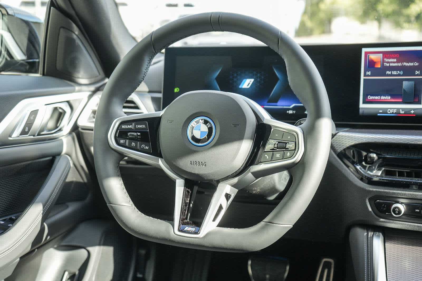 2025 BMW i4 eDrive40 18