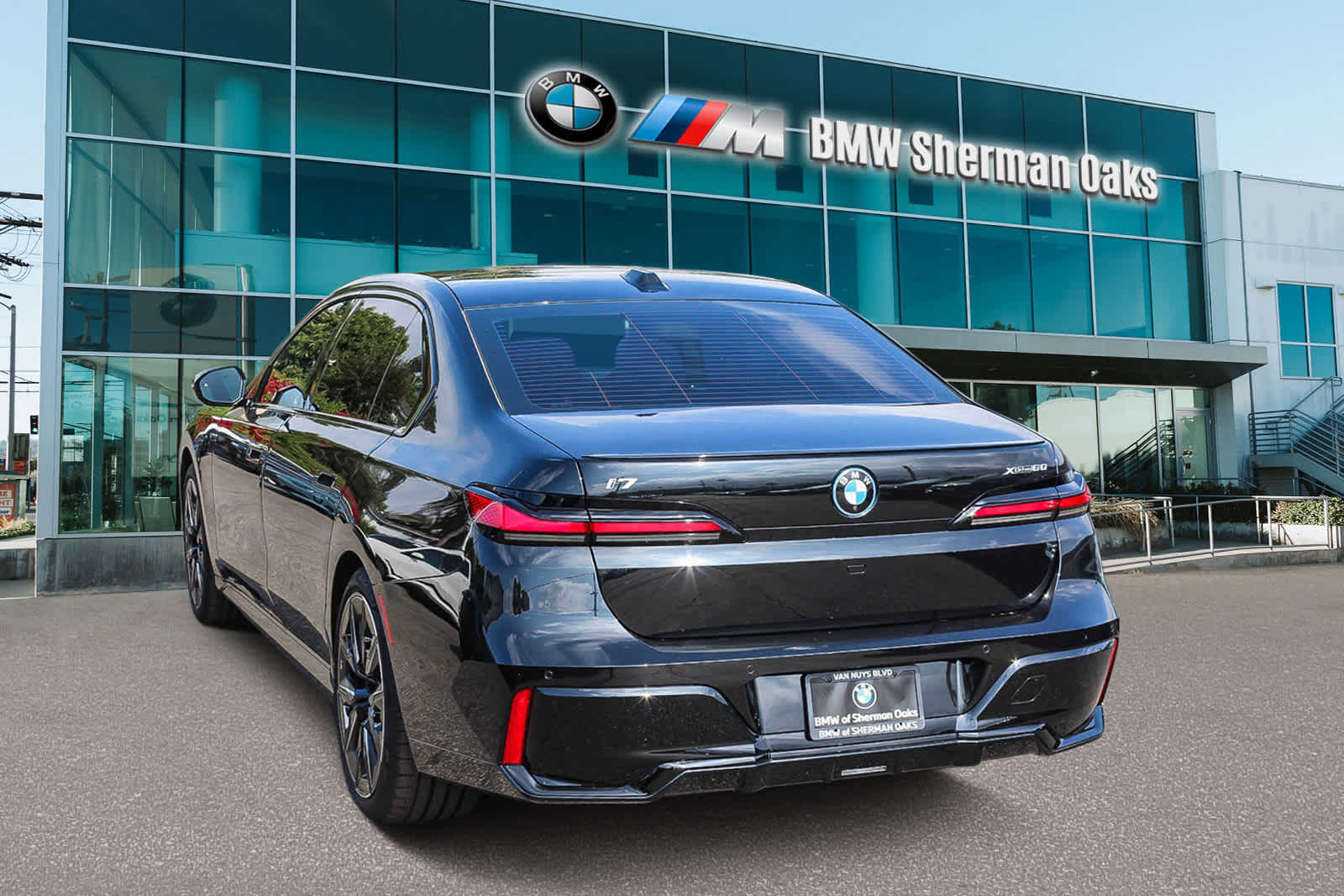 2024 BMW i7 xDrive60 6