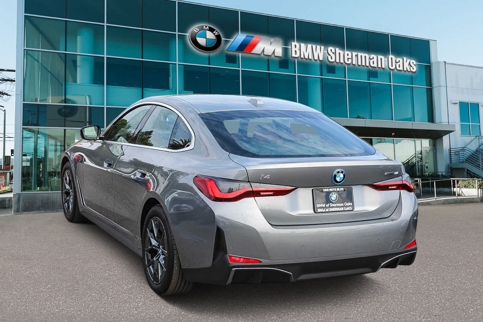 2024 BMW i4 eDrive40 6