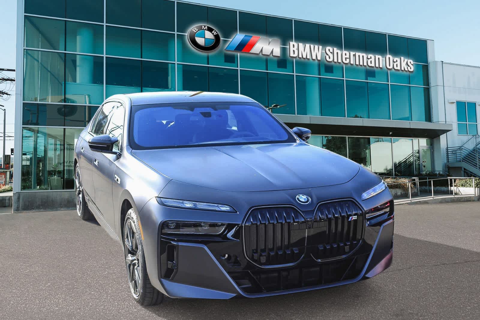 2025 BMW i7 M70 3