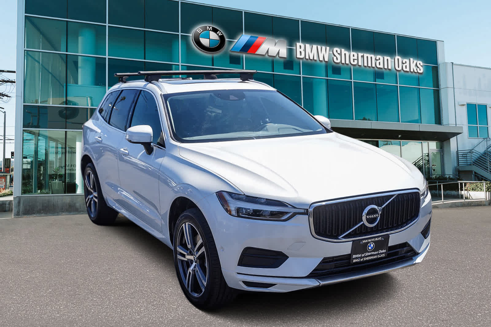 2019 Volvo XC60 Momentum 3