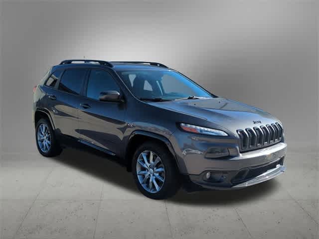 2018 Jeep Cherokee Latitude Tech Connect 8