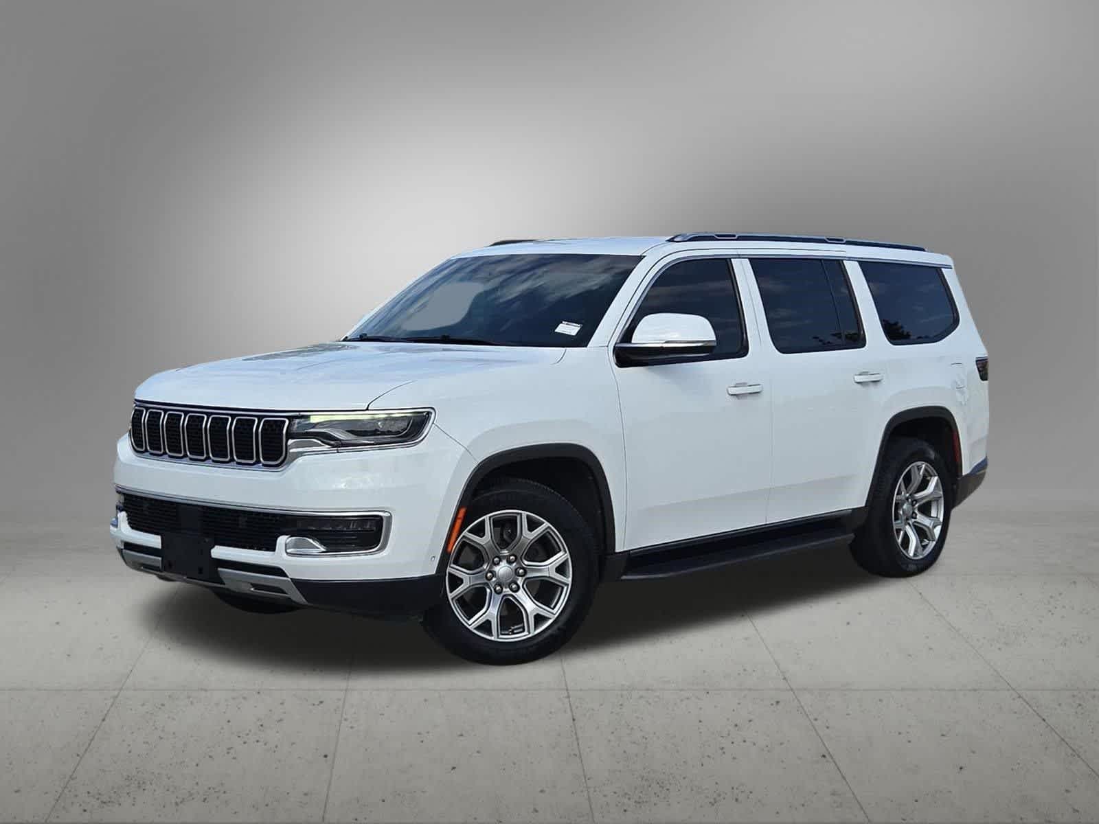 2022 Jeep Wagoneer