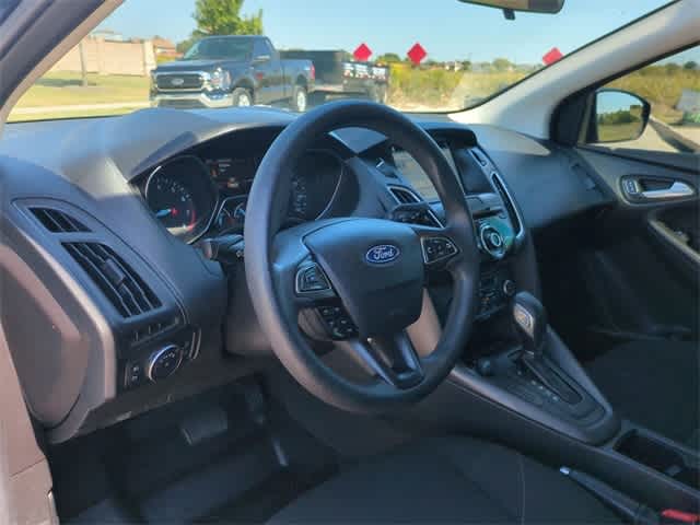 2018 Ford Focus SEL 2