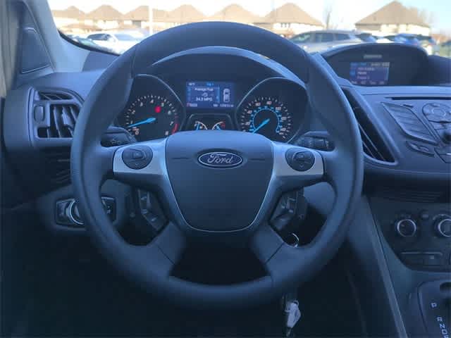 2013 Ford Escape S 21