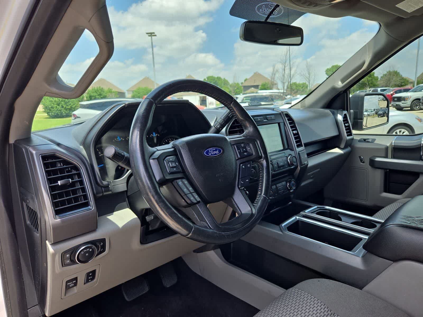 car-gallery-2
