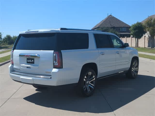 2017 GMC Yukon XL Denali 6