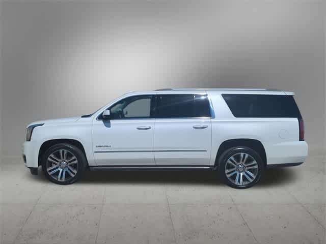 2017 GMC Yukon XL Denali 3