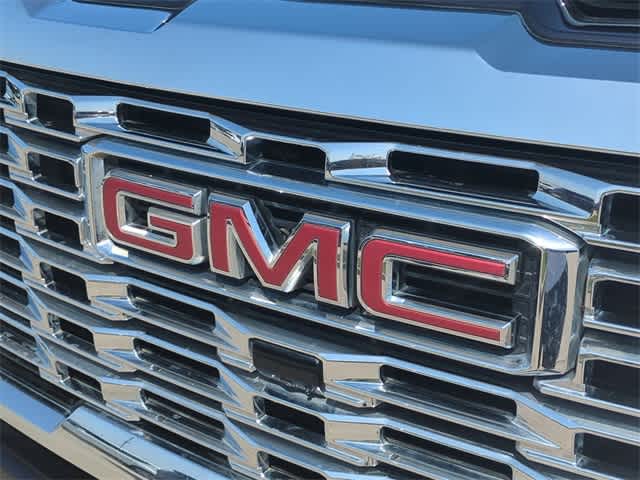 2024 GMC Sierra 2500HD Denali 4WD Crew Cab 159 11