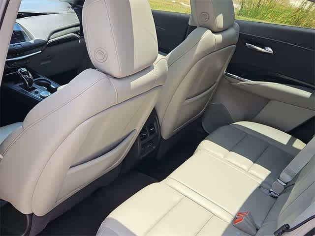 2020 Cadillac XT4 FWD Premium Luxury 17