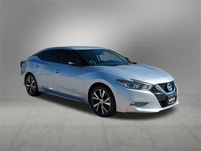 2018 Nissan Maxima SV 8