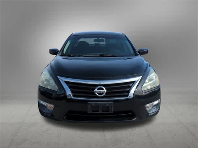 2015 Nissan Altima 2.5 S 9