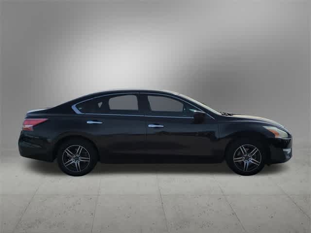 2015 Nissan Altima 2.5 S 7