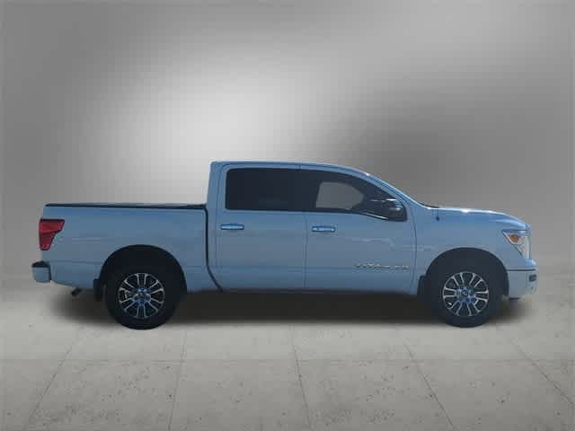 2020 Nissan Titan SV 4x2 Crew Cab 7