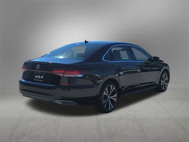 2022 Volkswagen Passat 2.0T SE 6