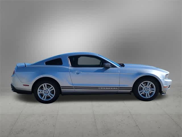 2011 Ford Mustang V6 7