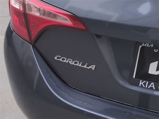 2018 Toyota Corolla LE 11