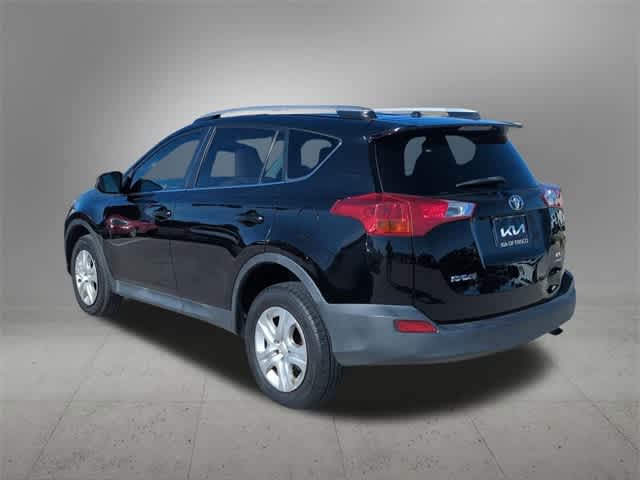 2013 Toyota RAV4 LE 4