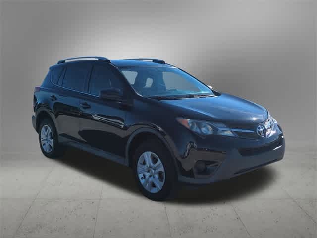 2013 Toyota RAV4 LE 8