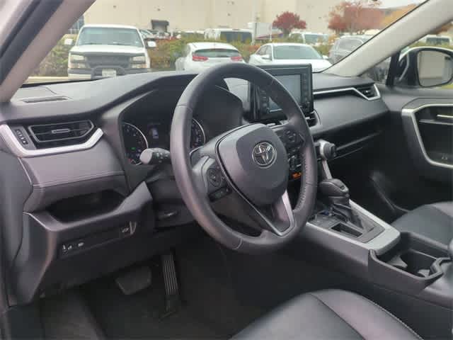 2019 Toyota RAV4 XLE Premium 2