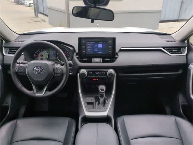 2019 Toyota RAV4 XLE Premium 15