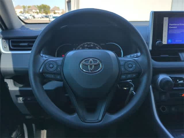 2023 Toyota RAV4 LE 21