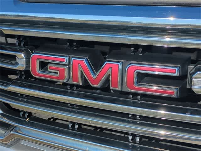 2020 GMC Sierra 1500 SLT 4WD Crew Cab 147 11