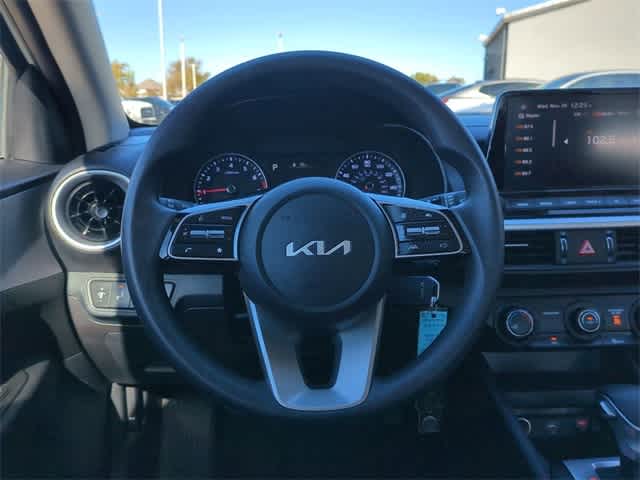 2024 Kia Forte LXS 21