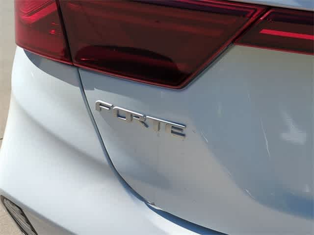 2024 Kia Forte LXS 11