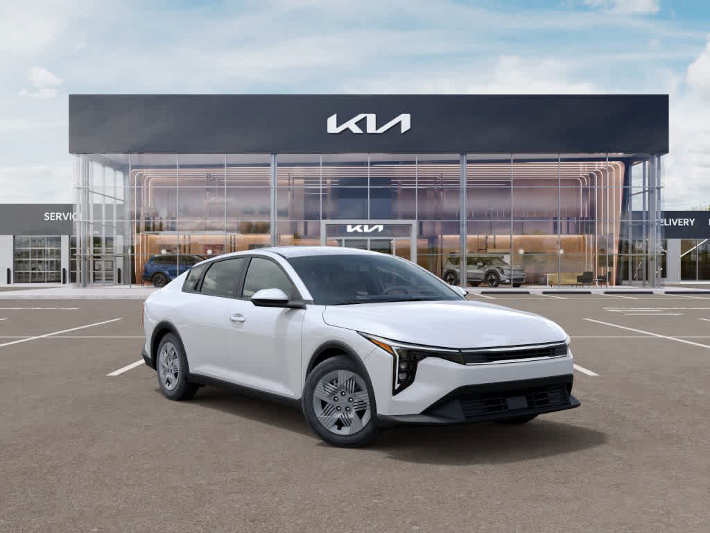 2025 Kia K4 LX 8