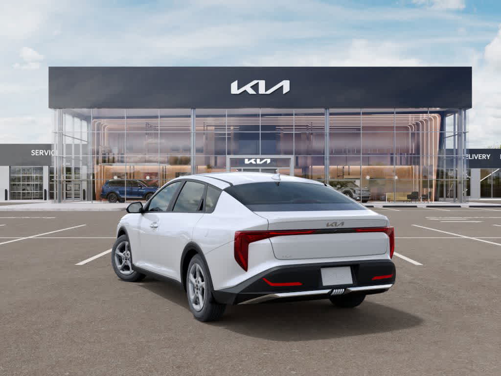 2025 Kia K4 LXS 4