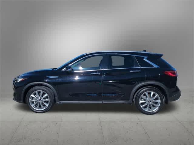 2022 INFINITI QX50 LUXE 3