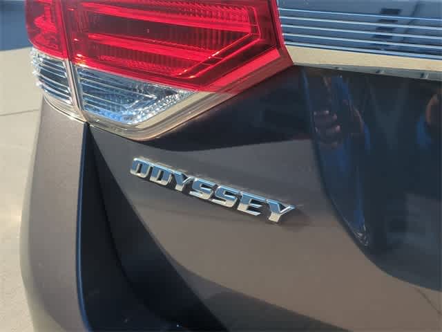 2015 Honda Odyssey EX-L 11