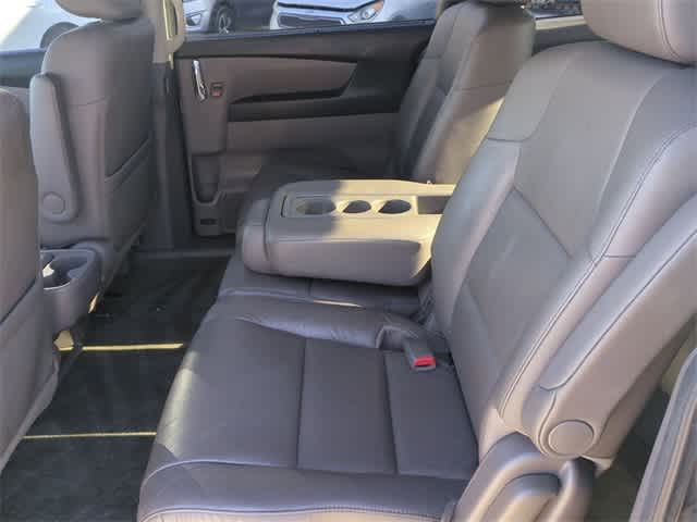 2015 Honda Odyssey EX-L 19