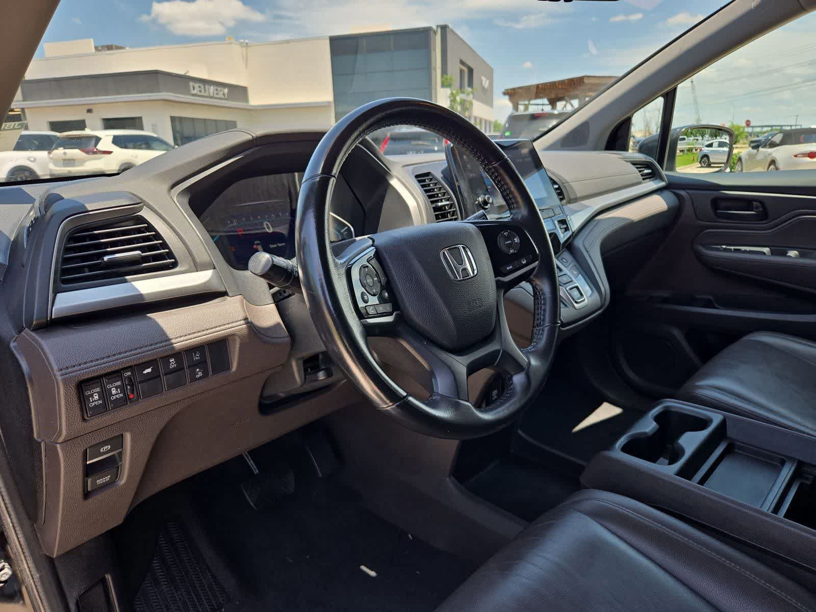 car-gallery-2