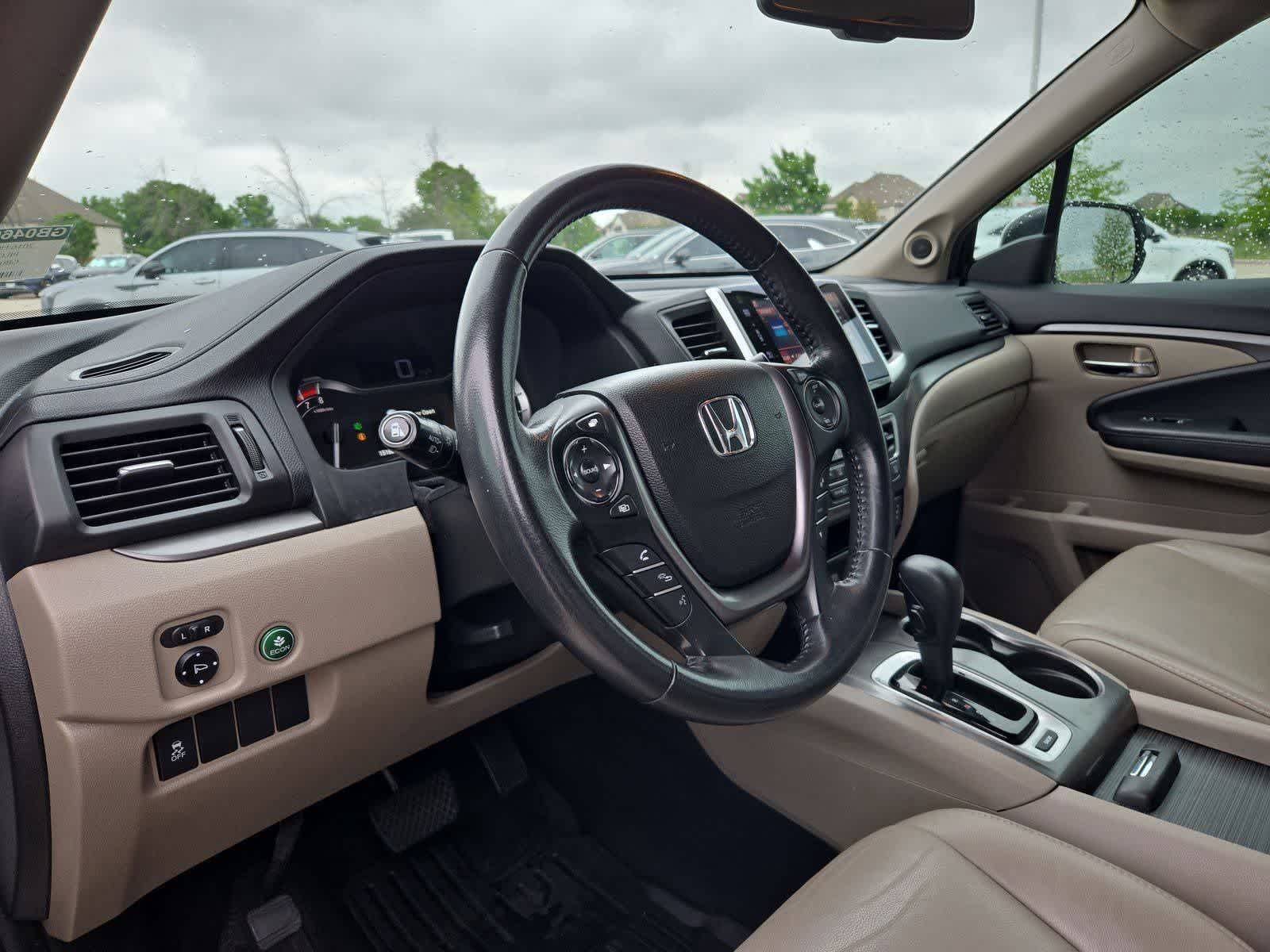 car-gallery-2